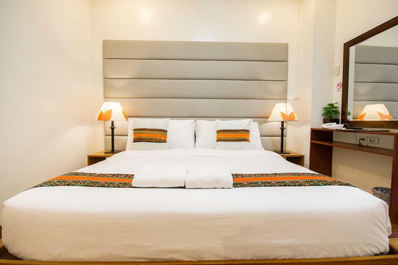 Sur Beach Resort Boracay Balabag  Exterior photo